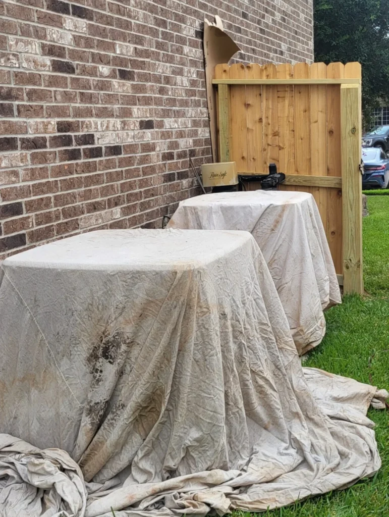 Fence Staining Cypress, TX 7 Complete Property Protection During Fence Staining Houston Professional Service