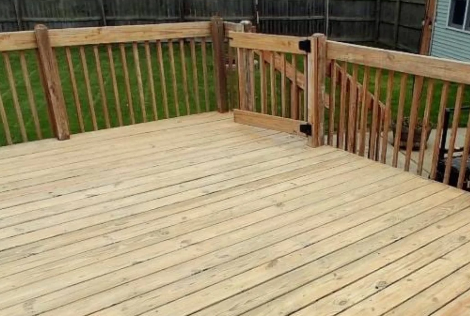 Deck Staining The Woodlands TX 7 Deck Staining Cypress, TX